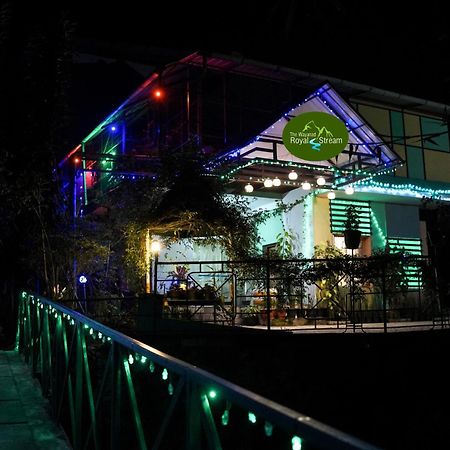 Wayanad Royal Stream Bed & Breakfast Kalpetta Bagian luar foto