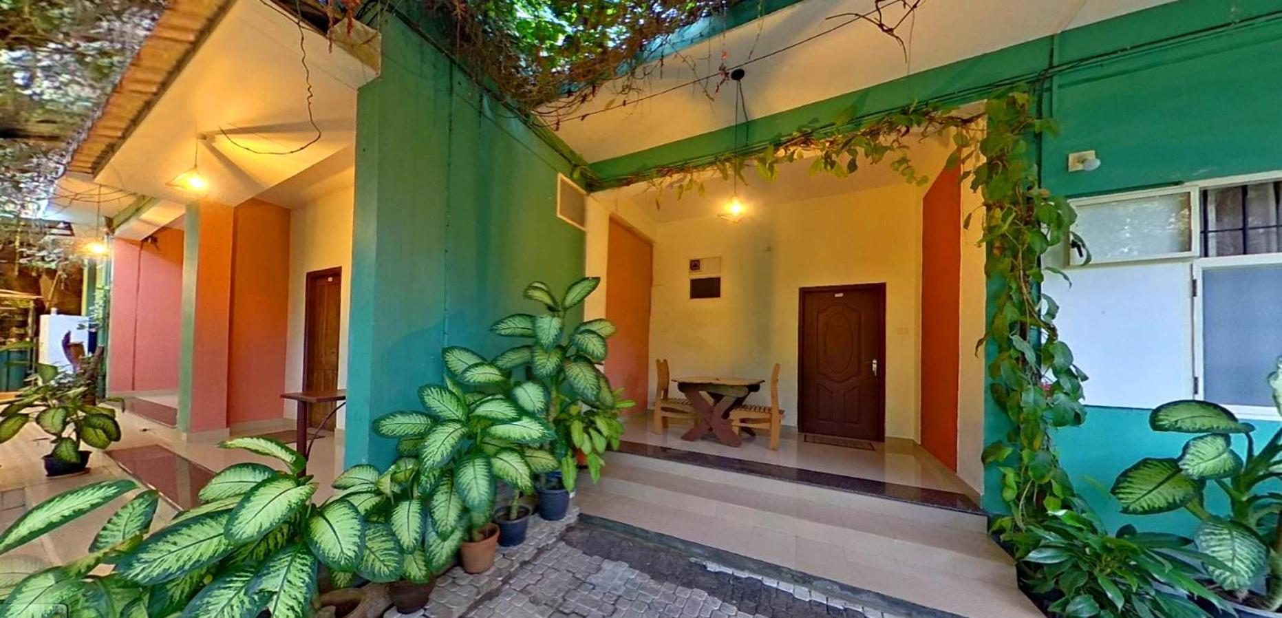 Wayanad Royal Stream Bed & Breakfast Kalpetta Bagian luar foto
